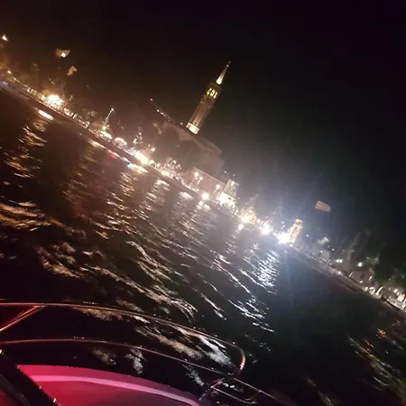 Amata Tour In Barca Privata Sul Di Botel Lecco